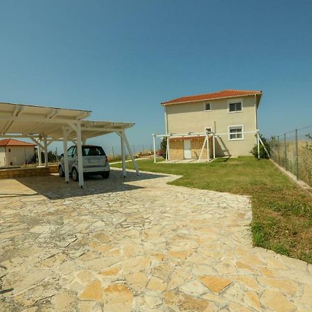 Magnificent Seascape Villa On A Secluded Beach Неа-Муданья Экстерьер фото